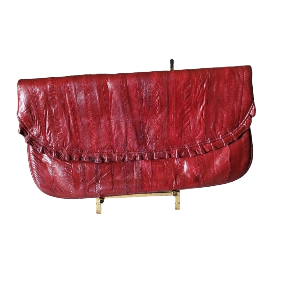 Sunco Vintage Burgundy Ruffled Edge Eel Skin Leather Clutch Purse 5 x 9